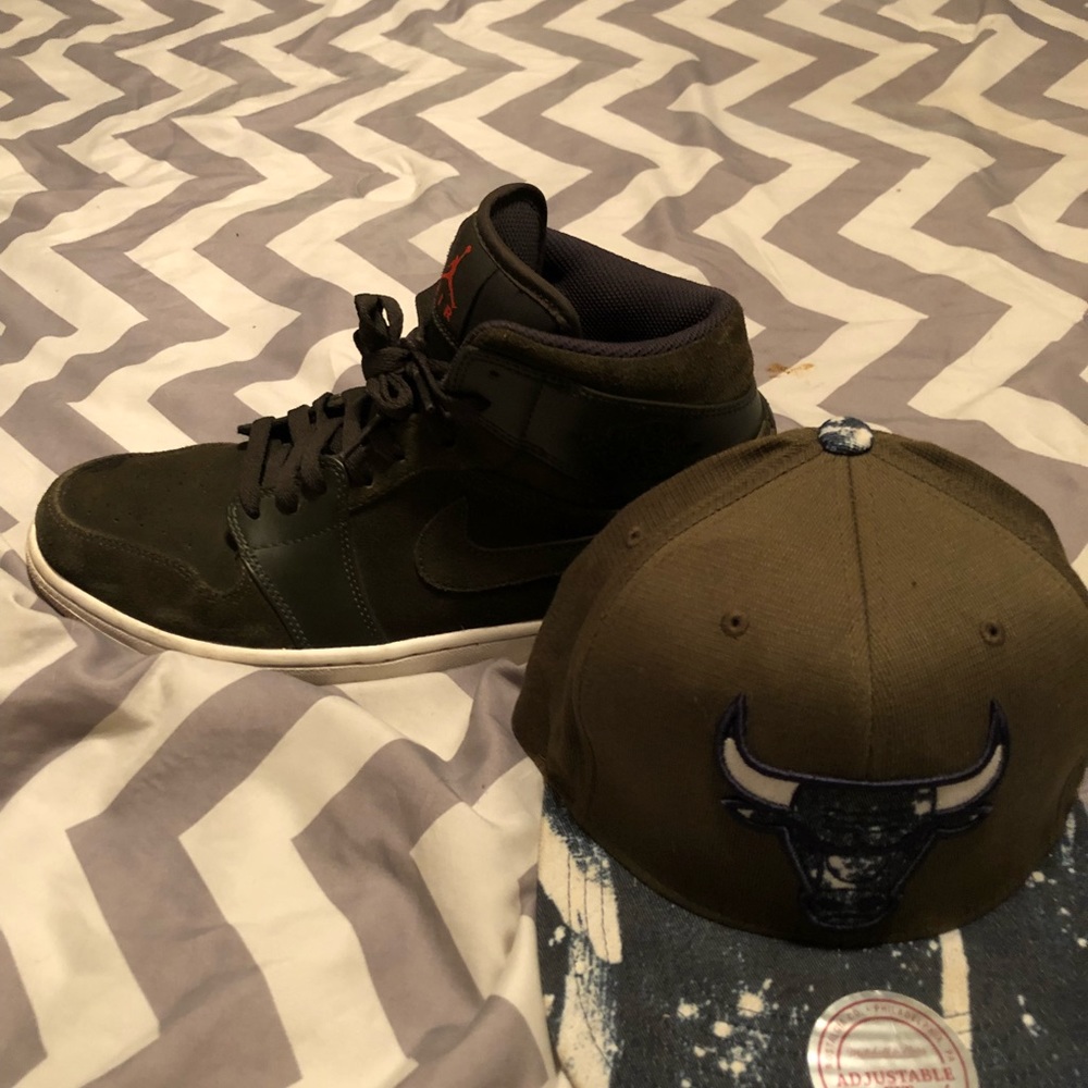 Shoes and hat